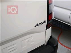 نيسان فرونتر